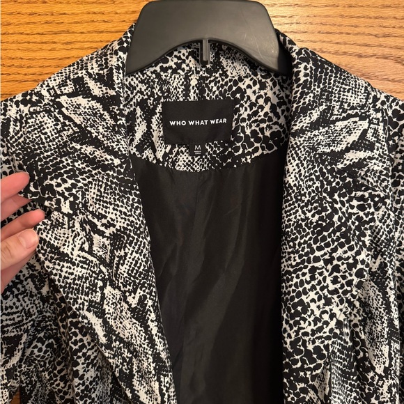 Who What Wear Snakeskin Print Trench Coat - Picture 3 of 5